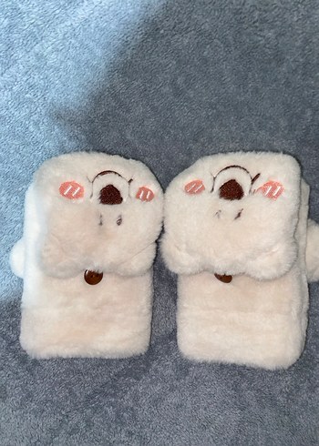 Beyaz Peluş Ayıcık Desenli Kadın Eldiven - Görsel 3