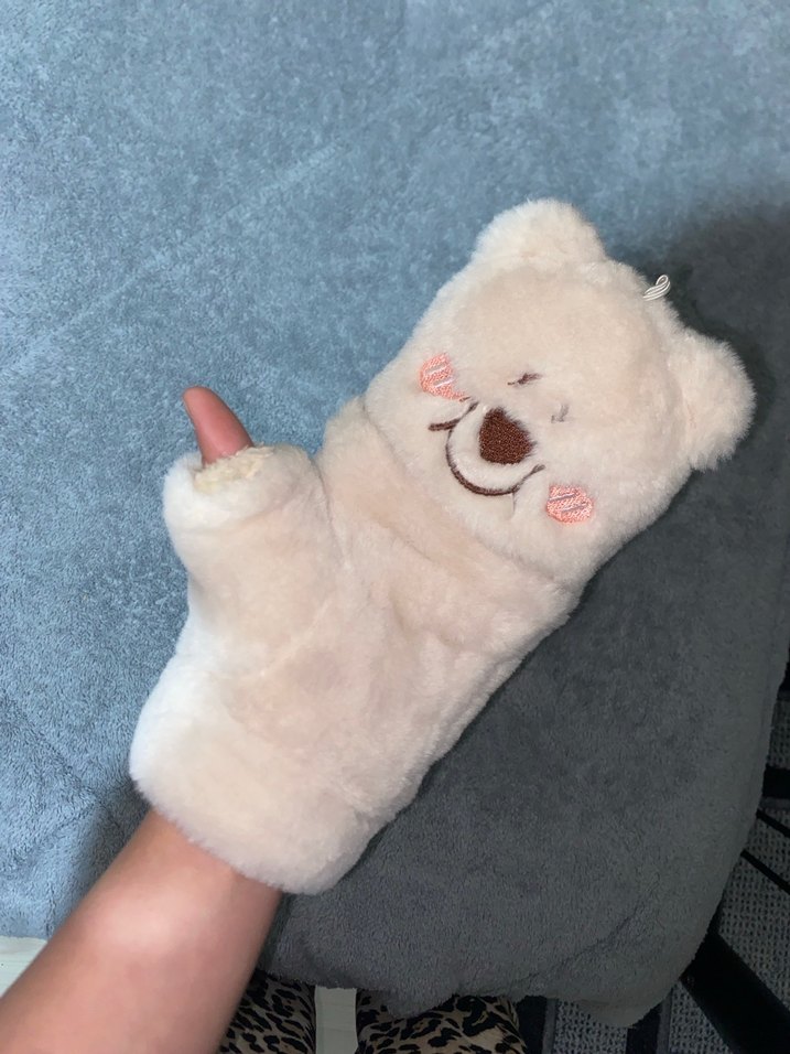 Beyaz Peluş Ayıcık Desenli Kadın Eldiven - Görsel 5