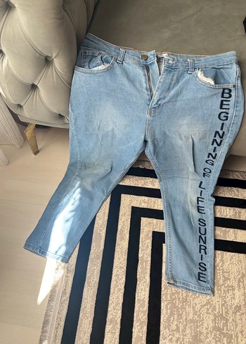 Zara Baskılı, bol kesim midi kot pantolon