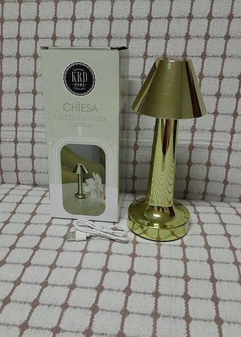 Gold Dokunmatik LED Masa Lambası
