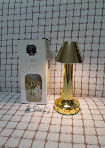  Beden altın Renk Gold Dokunmatik LED Masa Lambası