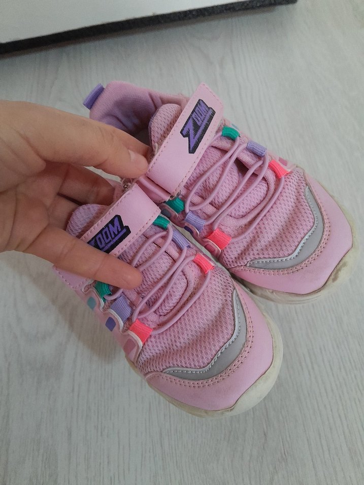 Kız Çocuk Pembe Velcro Bağcıklı Spor Ayakkabı - Görsel 3