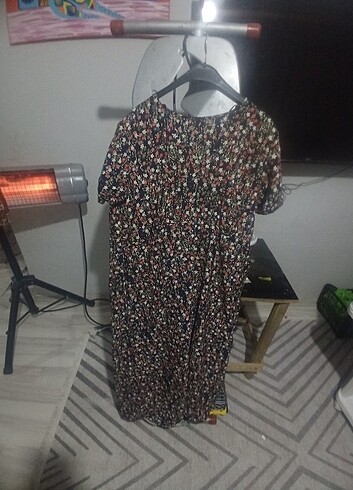 48 Beden Elbise
