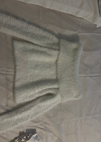 Gri Kadın Tüylü Boğazlı Kazak - Görsel 3