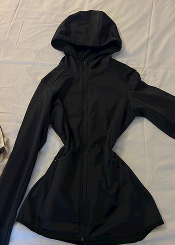 Kadın Siyah Yüksek Yakalı Kapüşonlu Ceket - Görsel 3