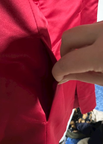 Kırmızı Straplez Pilili Midi Abiye Elbise - Görsel 3