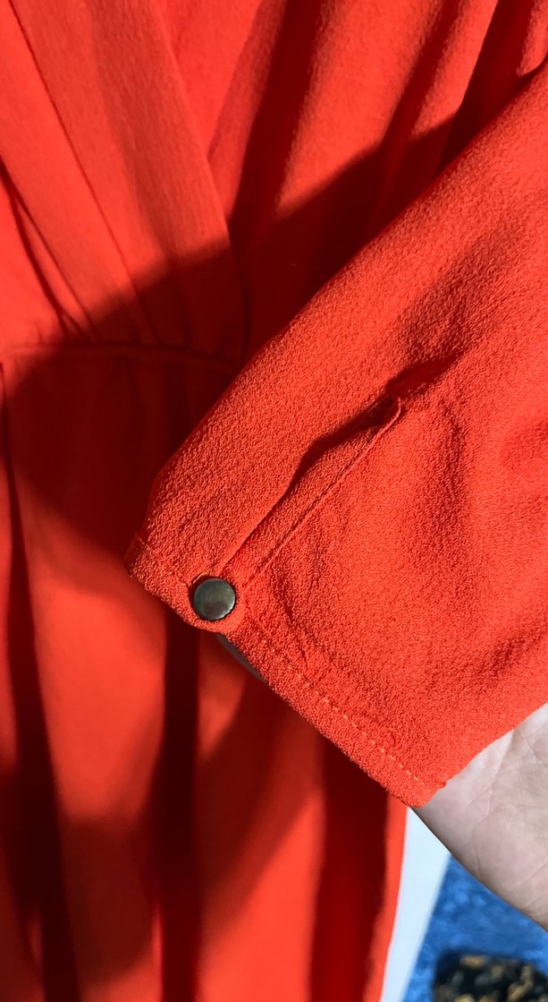 Kırmızı V Yakalı Midi Elbise - Görsel 3