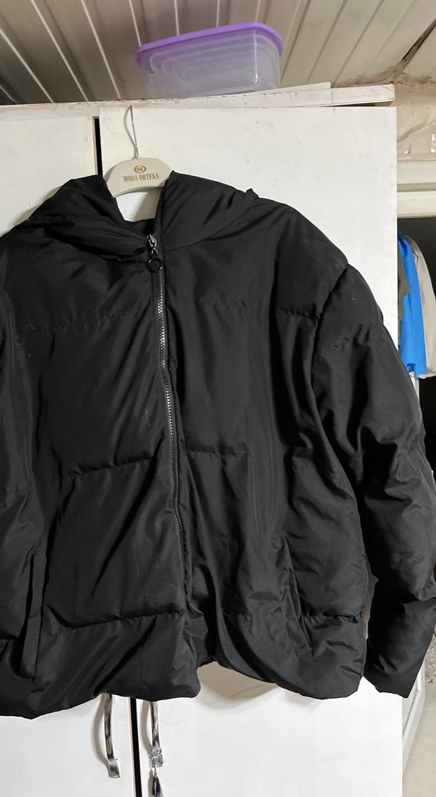 Siyah Fermuarlı Kadın Kışlık Ceket - Görsel 2