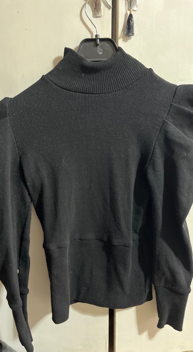 Kadın Siyah Yüksek Yakalı Triko Kazak - Görsel 3