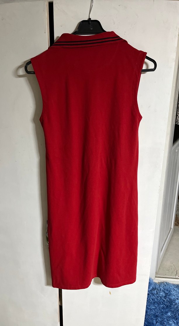Kolsuz Kırmızı V Yakalı Midi Elbise - Görsel 3