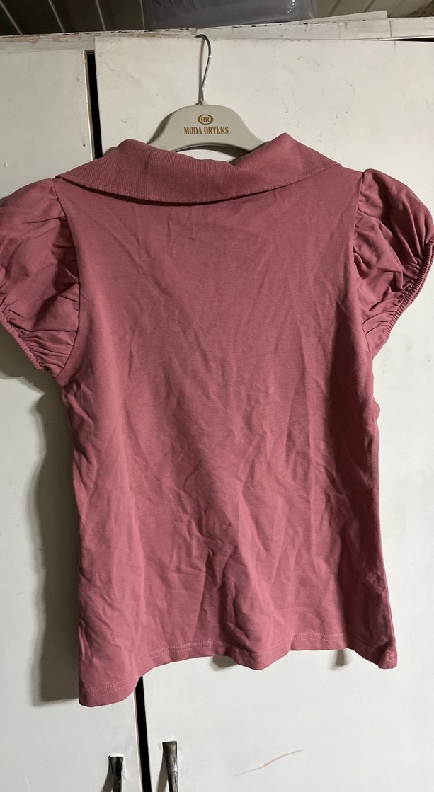 Düğmeli Kısa Kollu Pembe Kadın Tişört - Görsel 3