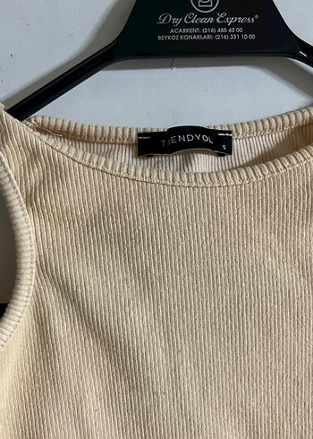 Bej Kolsuz Fitted Midi Kadın Atlet - Görsel 2