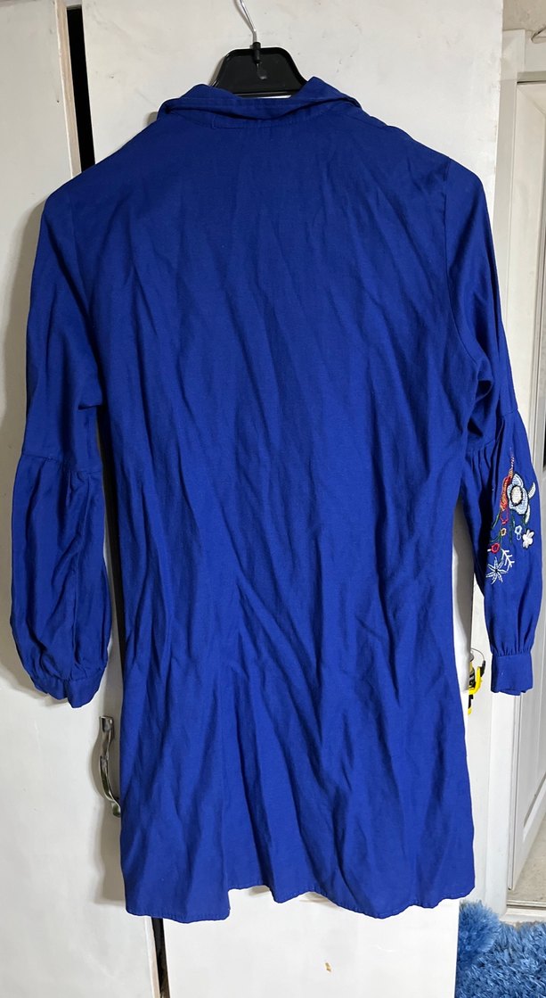 Mavi Düğmeli Uzun Kollu Keten Kadın Gömlek - Görsel 4