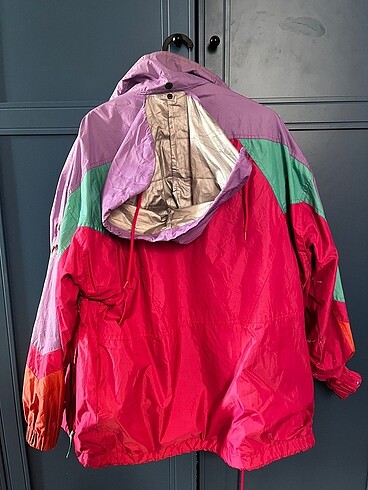LC Waikiki RETRO SALAŞ MODEL YAĞMURLUK ORIJINAL