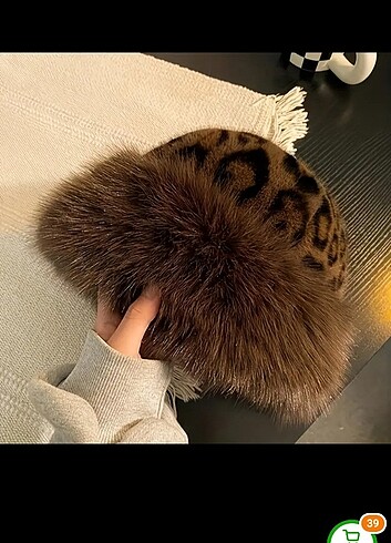 Diğer Leopar desenli peluş şapka