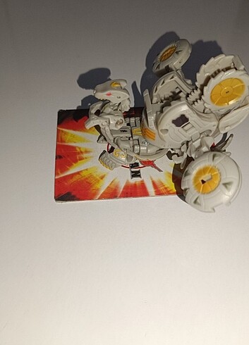  Bakugan Lumagrowl
