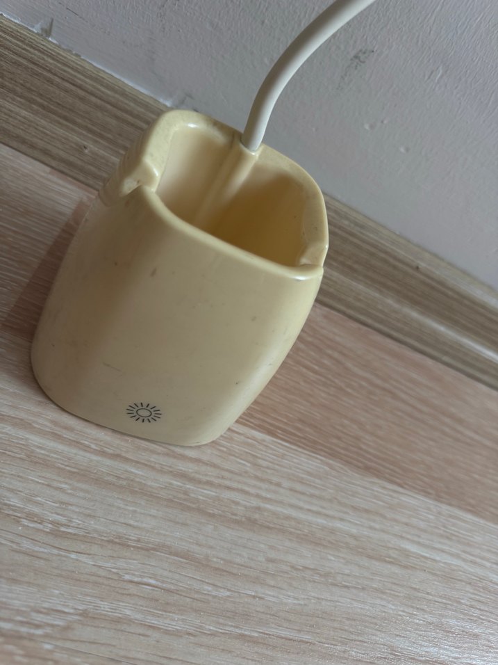 Bej Masa Lambası ve Kalemlik - Görsel 5