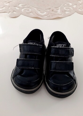 Nike Bebek ayakkabısı