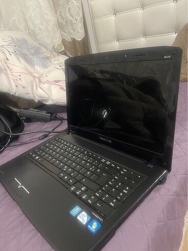 Diğer medion akoya E 6220