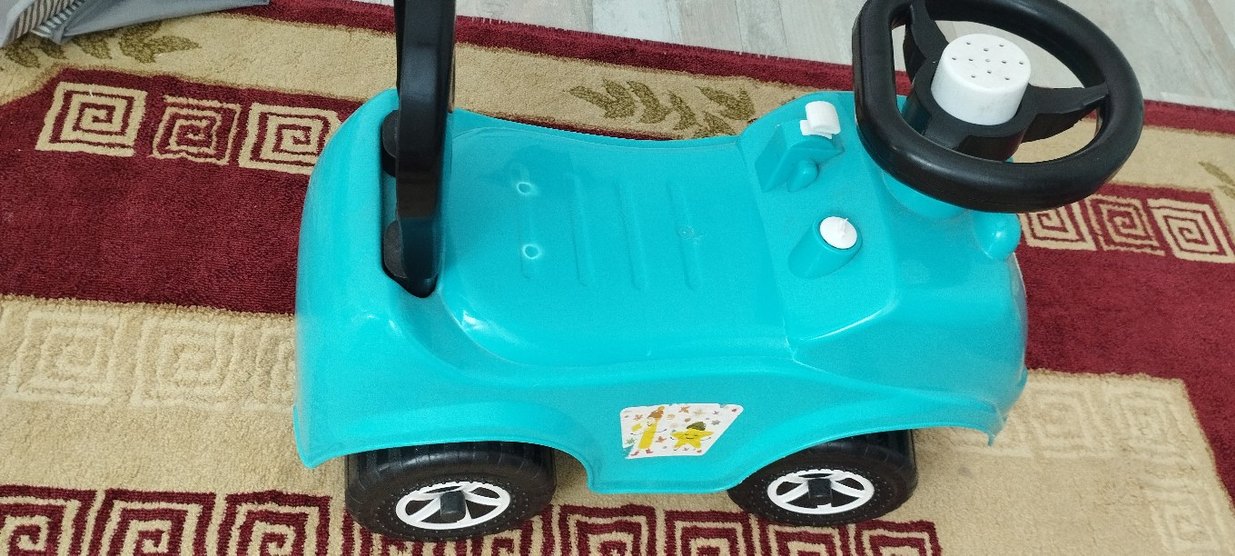 Turkuaz Renkli ilk arabam - Görsel 2