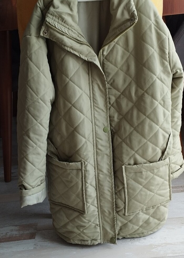 Mevsimlik kapitone mont - Görsel 3