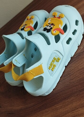 LC Waikiki sandalet - Görsel 2