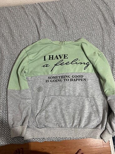 Sweatshirt