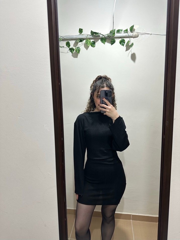 Siyah Yüksek Yakalı Uzun Kollu Triko Elbise - Görsel 2