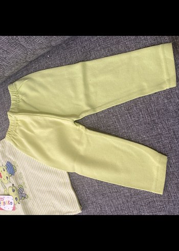 Bebek Yeşil Desenli Uyku Takımı - Görsel 5