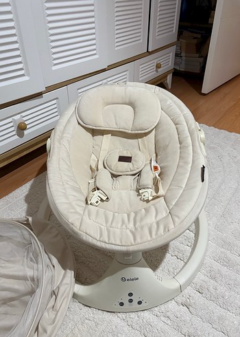 Bej rengi bebek ana kucağı - Görsel 7