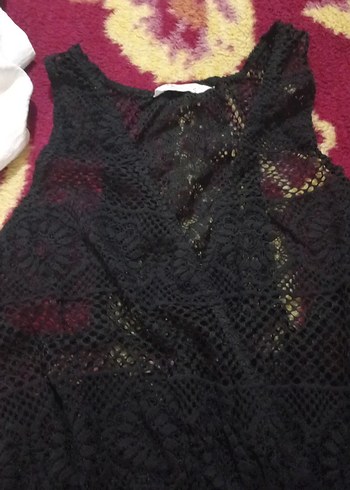 Siyah Dantel İşlemeli Kısa Tulum - Görsel 3