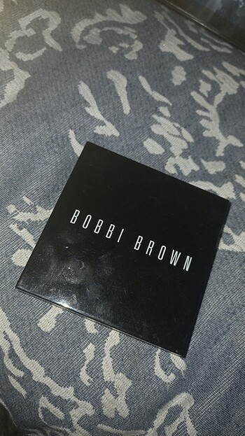 Bobbı Brown 