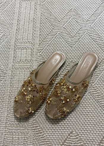 Hermes Seffaf Payetli Bej Mule Terlik
