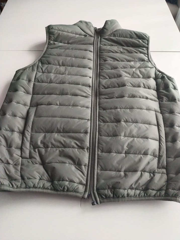 Kadın Gri Kısa Şişme Yelek Fermuarlı - Görsel 4