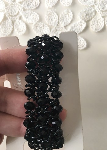 Siyah Boncuklu Gotik Kadın Bileklik - Görsel 3