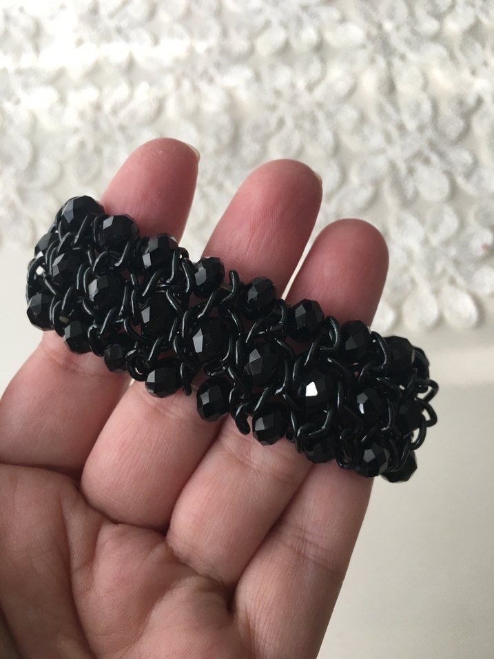 Siyah Boncuklu Gotik Kadın Bileklik - Görsel 5