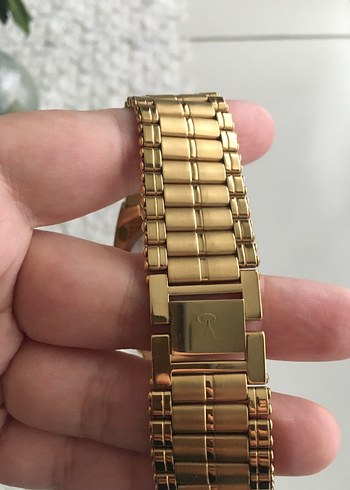 Altın Renk Parlak Kemerli Kadın Saati - Görsel 4