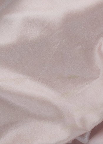 Bej Parlak Kadın Saten Şal - Görsel 7