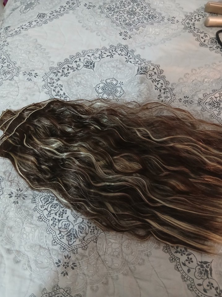 Bej ve Gri çıt çıtlı saç - Görsel 2