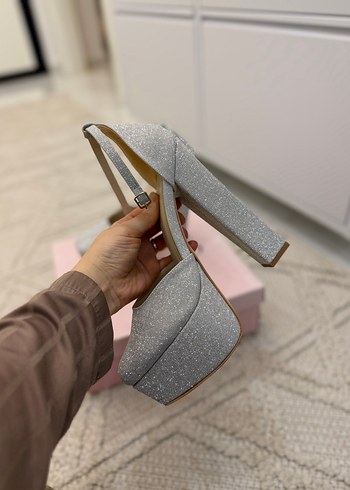 Gri Simli Platform Topuklu Abiye Ayakkabı - Görsel 2