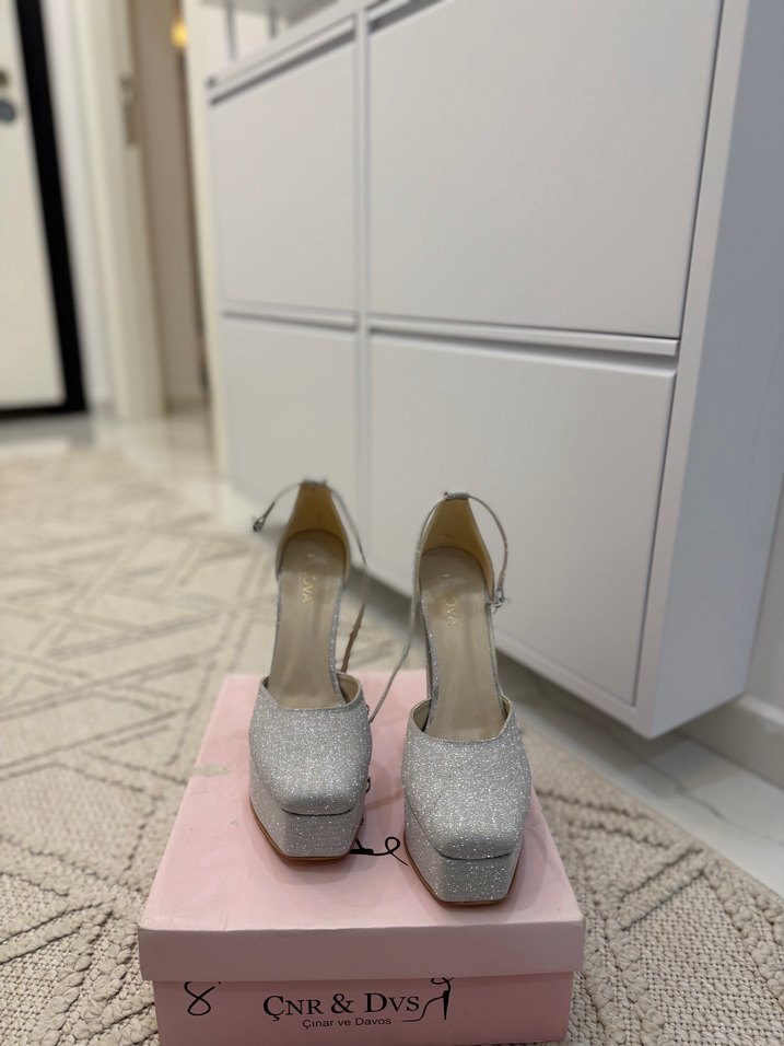 Gri Simli Platform Topuklu Abiye Ayakkabı - Görsel 3
