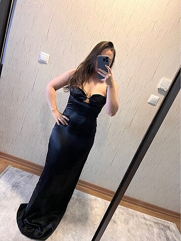 Trendyol & Milla Siyah Şık Elbise