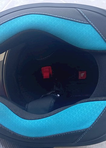 Renkli Parlak Sıfır ayarında MT kask - Görsel 6