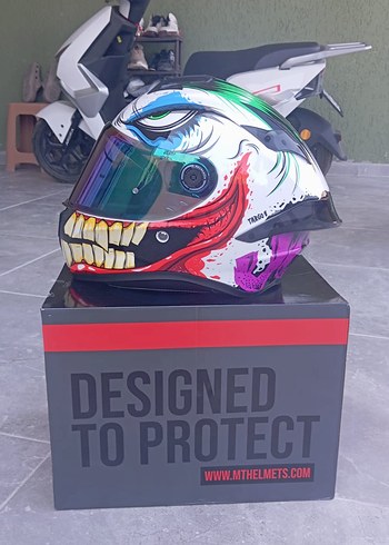 Renkli Parlak Sıfır ayarında MT kask - Görsel 2