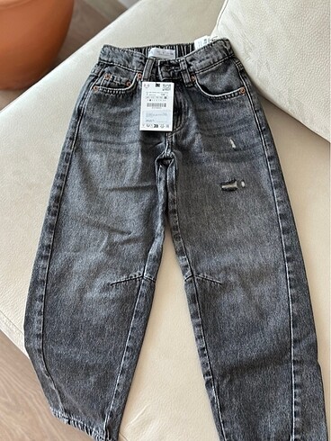 7 Yaş Beden gri Renk Zara jean