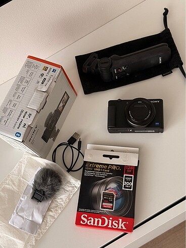 Sony zv-1 +tripod+ sd