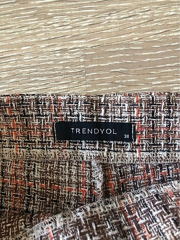 Püsküllü Şort - Görsel 3