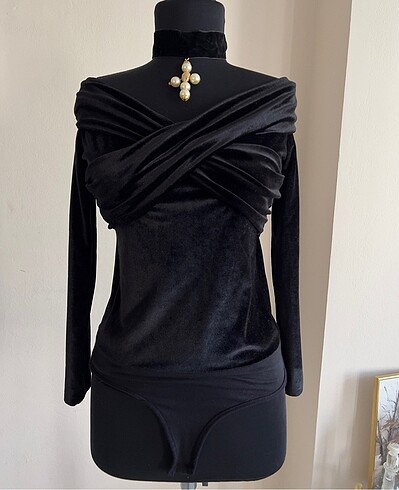 Kadife Bluz Çıtçıtlı Body Gotik Goth