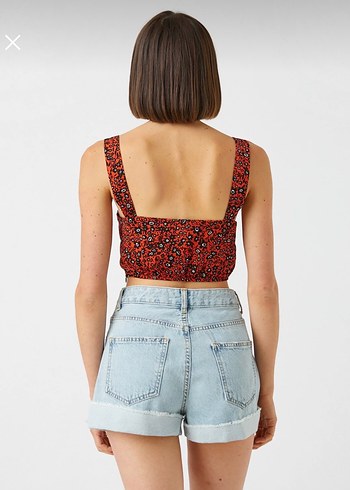 Koton Askılı Kalp Yaka Kırmızı Siyah Çiçek Desenli Bluz - Görsel 4