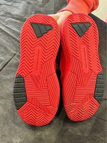 Adidas Adidas çocuk ayakkabı hiç kullanılmamış